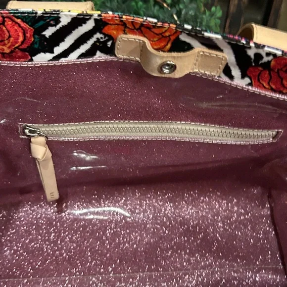 NWT Consuela Carla Carryall (minor flaws, see description/photos) - Picture 5 of 13